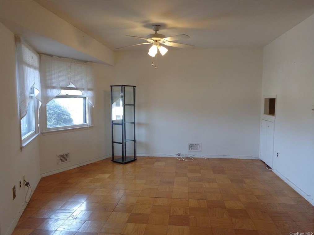20 Hastings Ct #g, Yorktown Hgts, NY 10598