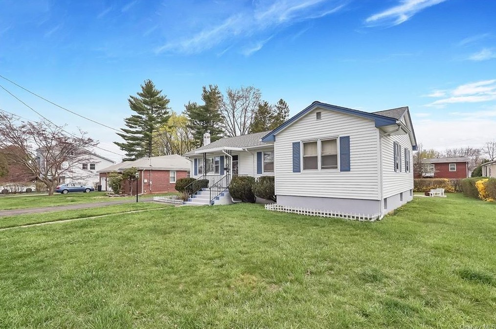 14 Wayne Ave, West Haverstraw, NY 10993-1223