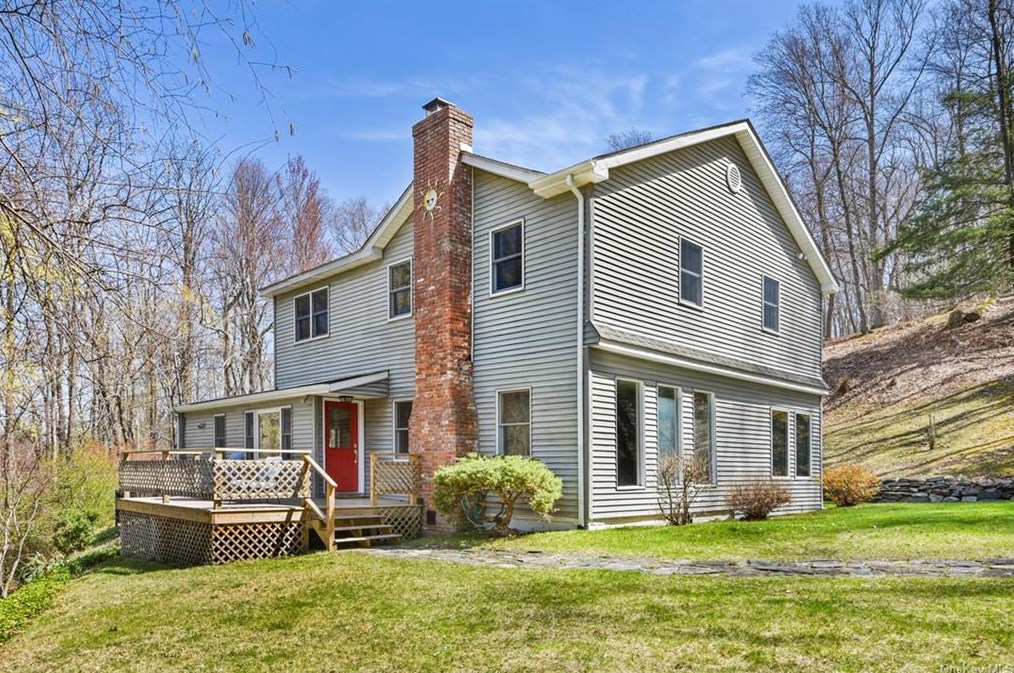 700 Hortontown Rd, East Fishkill, NY 12533