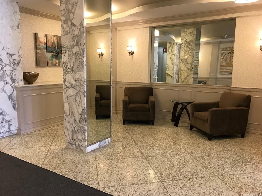 30 Lake St Apt 10c, White Plains, NY