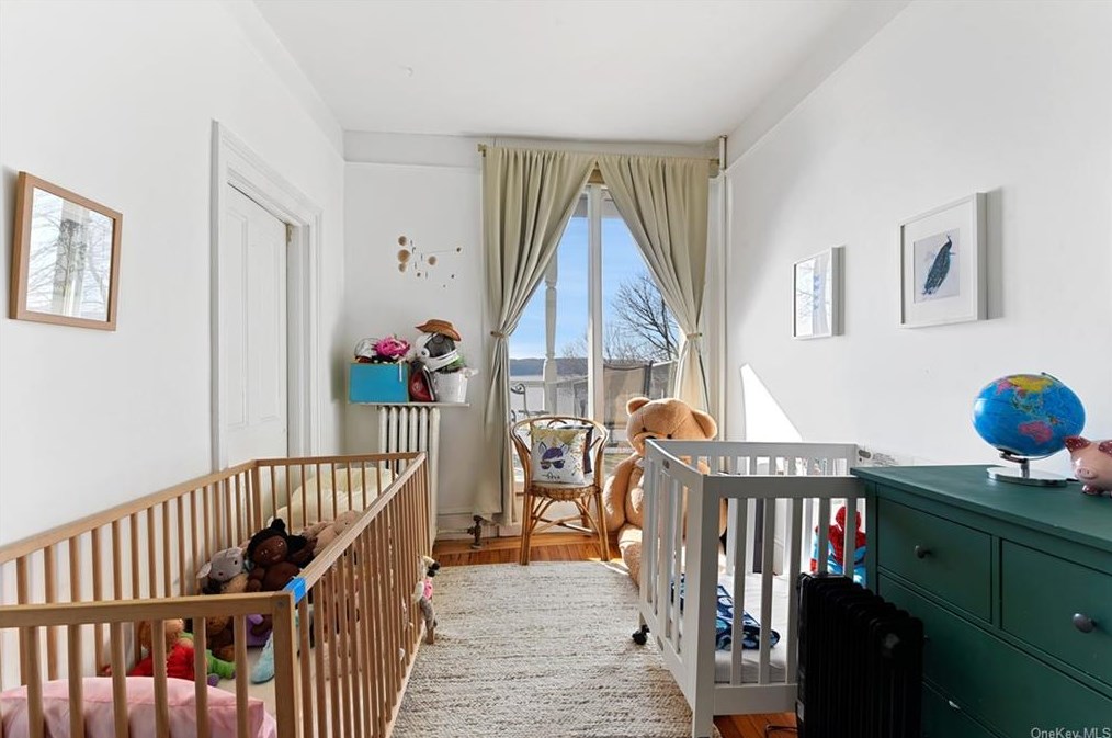 63 Livingston Ave, Dobbs Ferry NY exterior