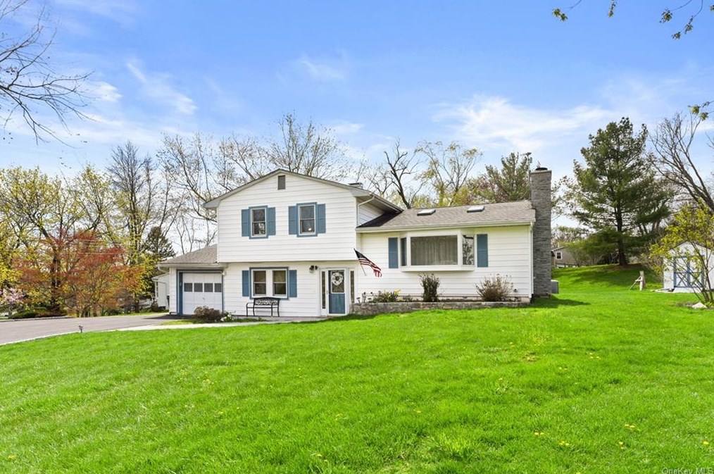 3473 Sulin Ct, Yorktown Hgts, NY 10598