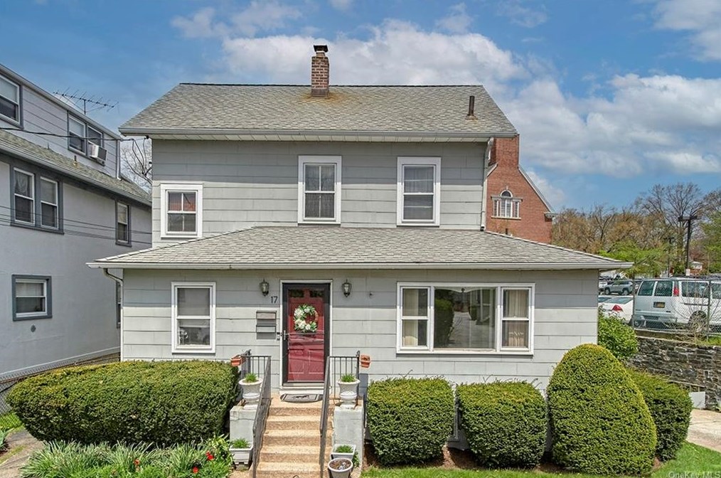 17 Cottage St, Rye Brook, NY 10573