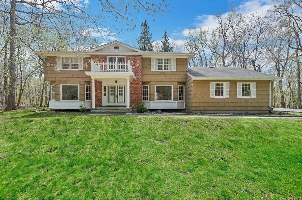 7 Mc Guire Ln, Croton On Hudson, NY 10520-3302