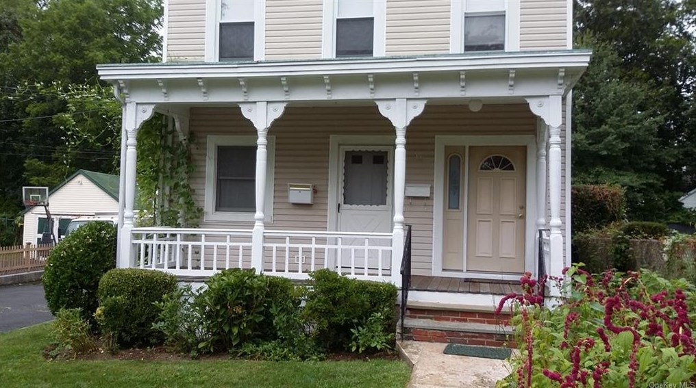 31 Soundview St, New Rochelle, NY 10805