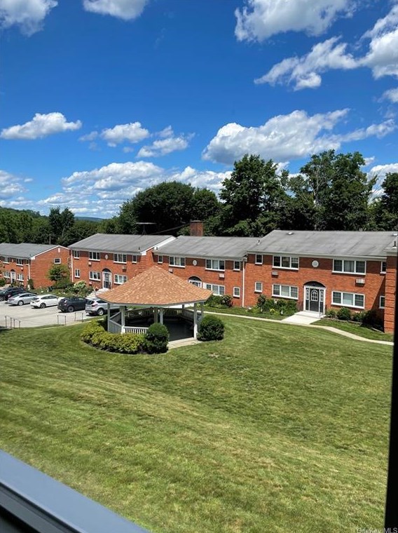 1879 Crompond Rd, Peekskill NY  10566-4115 exterior