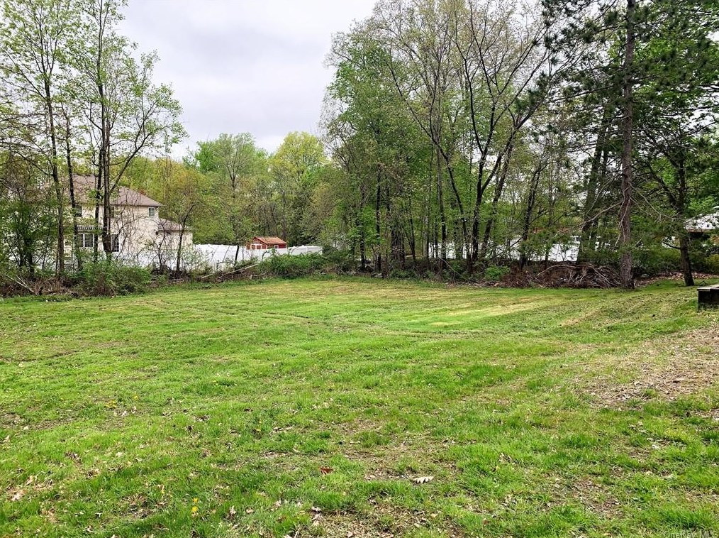 442 Strawridge Rd, Wallkill NY  12589-3968 exterior