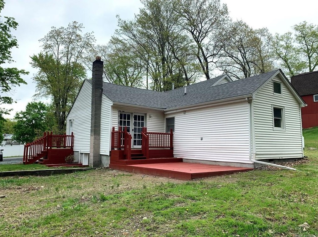 442 Strawridge Rd, Wallkill NY  12589-3968 exterior