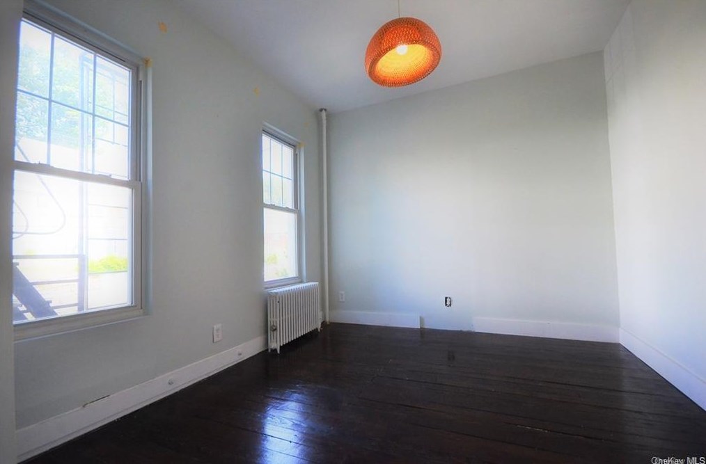 226 Sommerville Pl #2, Yonkers, NY 10701