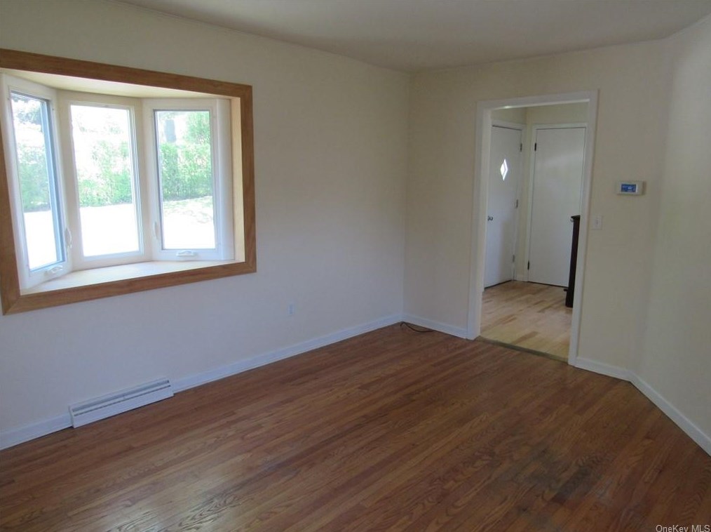 74 Montgomery St, Goshen NY  10924-1515 exterior