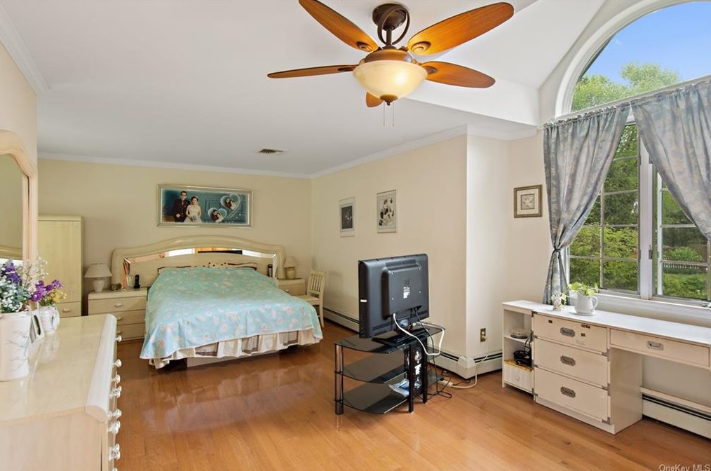 51 Van Wyck St, Croton On Hudson NY  10520-2525 exterior