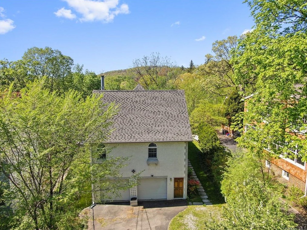 51 Van Wyck St, Croton On Hudson NY  10520-2525 exterior