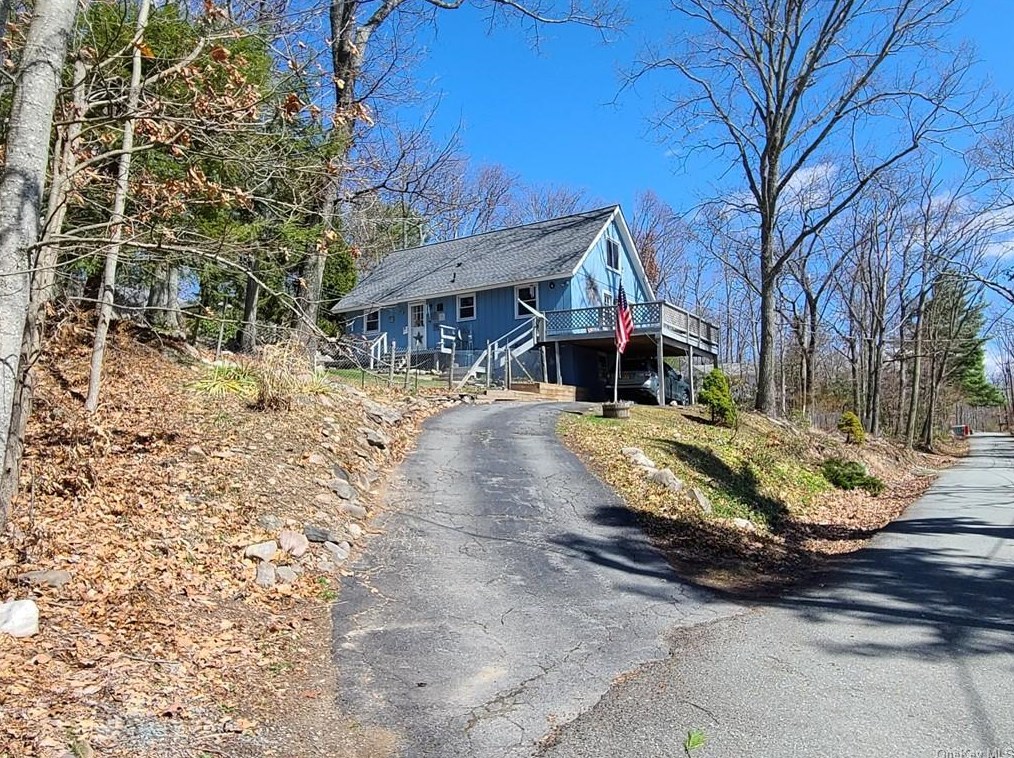 26 Maple Trl, Wurtsboro, NY 12790-6719