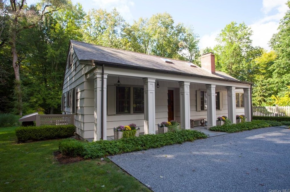 500 Mt Holly Rd, Katonah, NY 10536