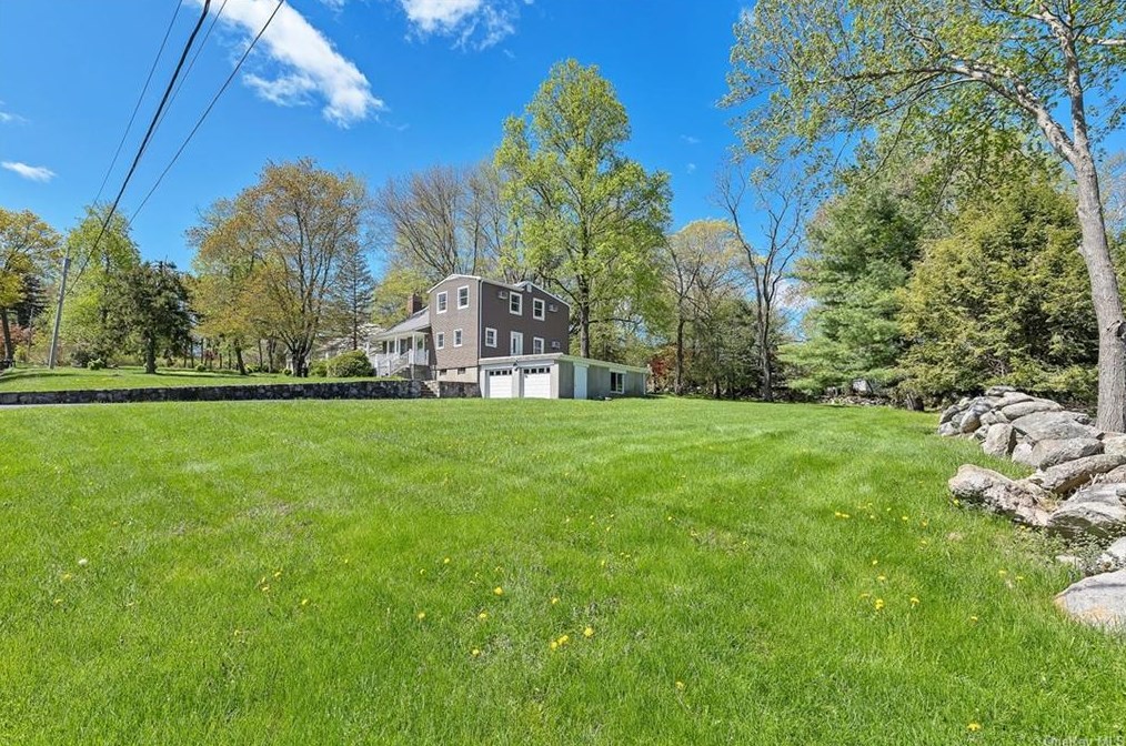 71 Breckenridge Rd, Mahopac, NY 10541