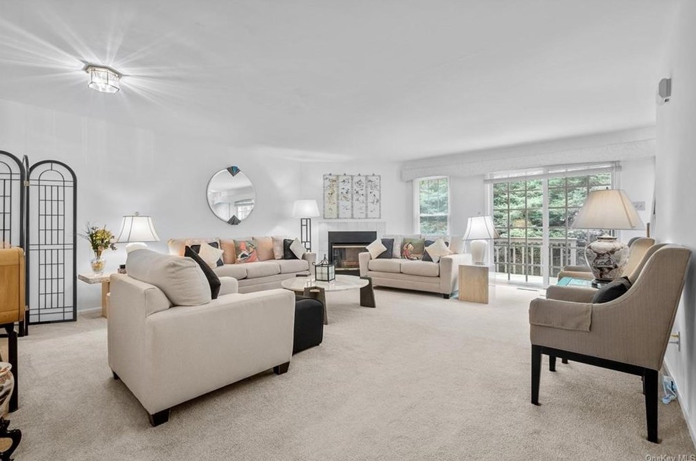 304 Kensington Way, Mount Kisco, NY 10549-2533