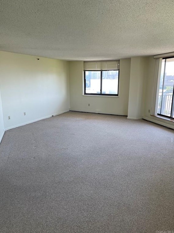 25 Rockledge Ave Apt 805, White Plains, NY 10601