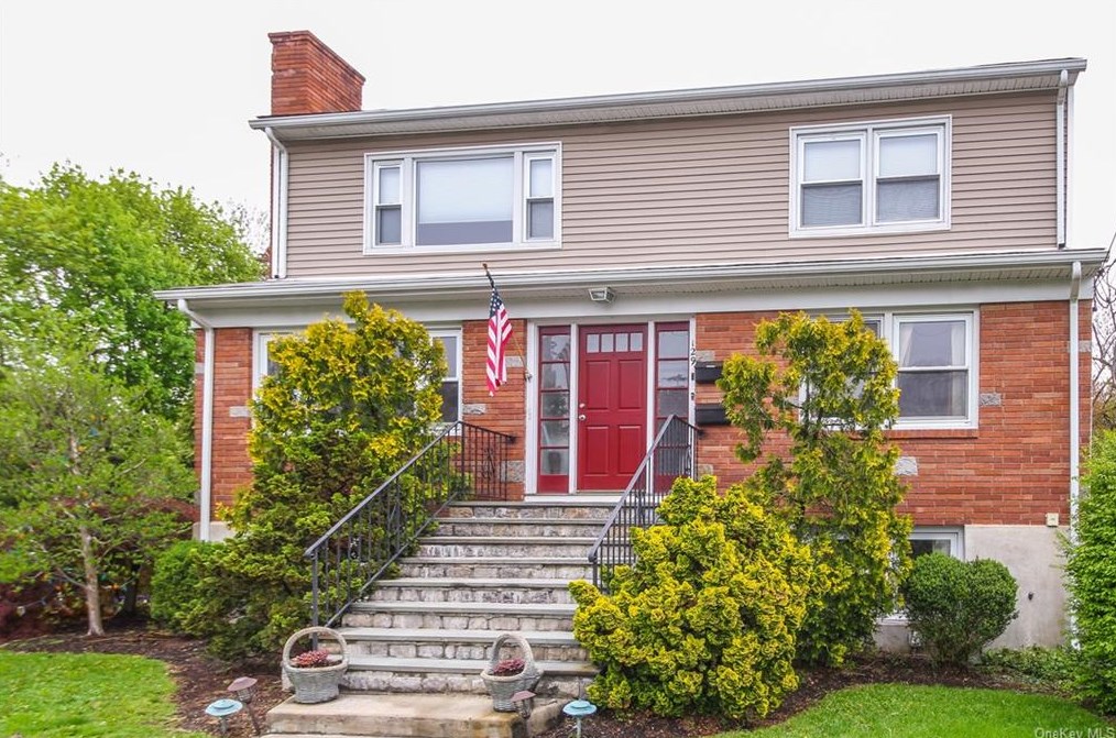 129 Ellsworth Ave #1, Harrison, NY 10528