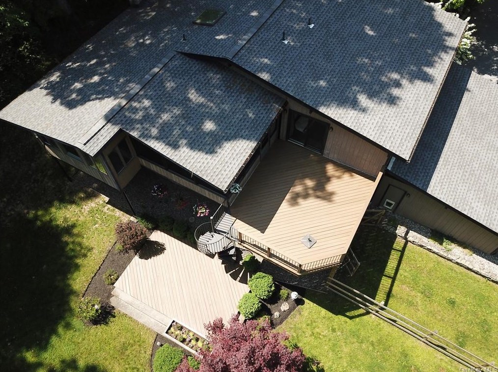 49 Sabbath Day Hill Rd, Lewisboro, NY 10590
