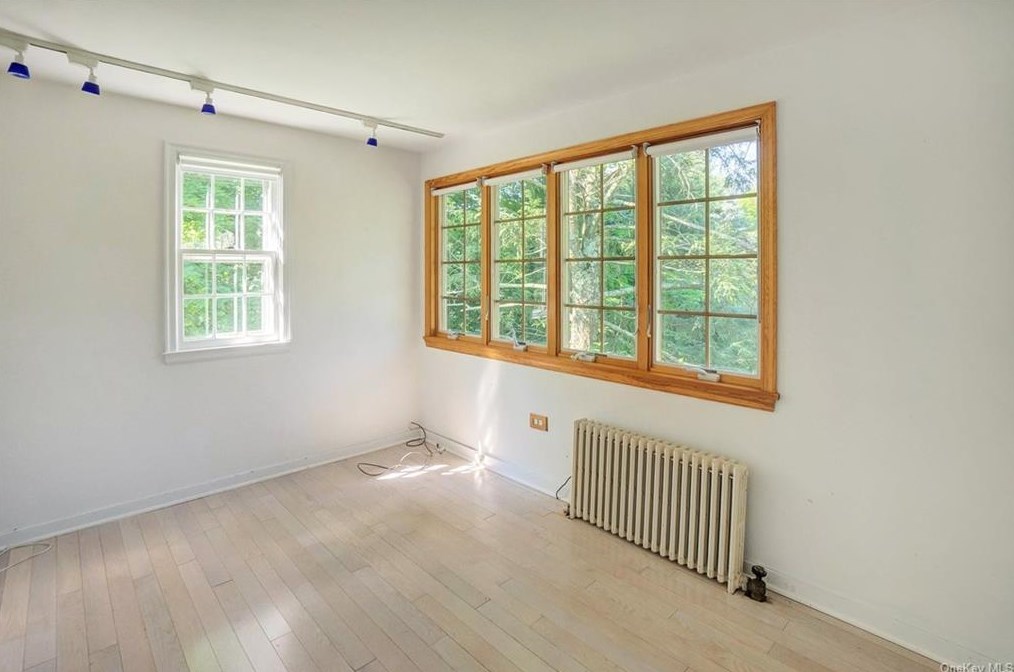 80 Tripp St, Mount Kisco NY  10549-4624 exterior