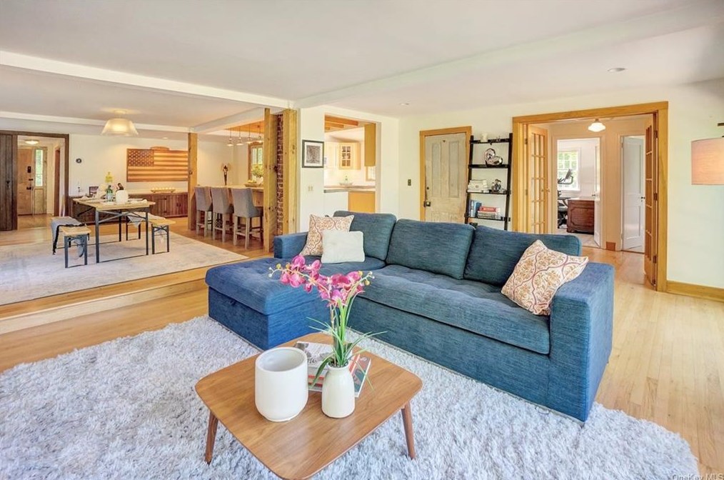 80 Tripp St, Mount Kisco NY  10549-4624 exterior