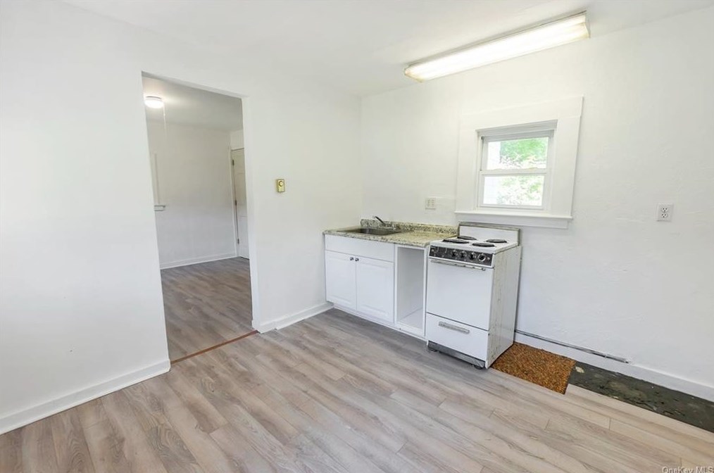 80 Tripp St, Mount Kisco NY  10549-4624 exterior