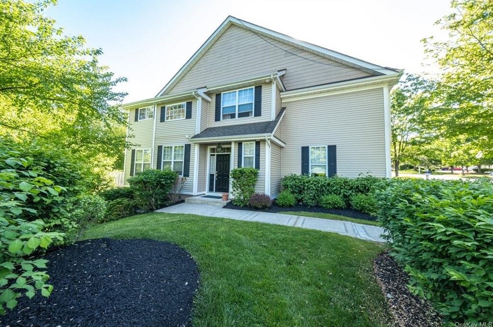 56 Putters Way, Middletown, NY 10940