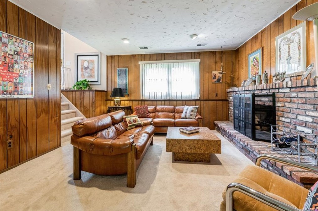 12 Meadow Ln, New City NY  10956-5408 exterior