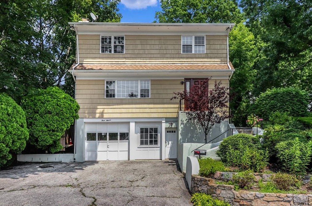 311 5th St, Mamaroneck, NY 10543-3103