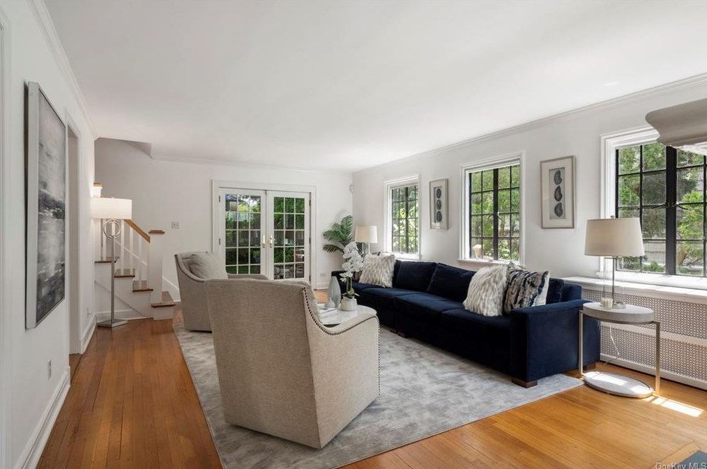 26 Copley Rd, Larchmont, NY 10538-3209