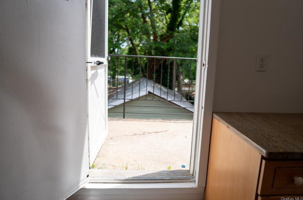 540 Calhoun Ave #2, Bronx, NY 10465