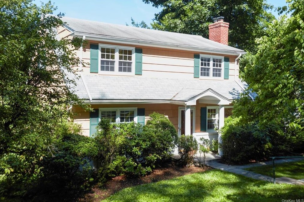 1 Barksdale Rd, White Plains, NY 10607