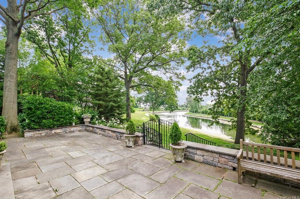 717 Forest Ave, Rye, NY 10580