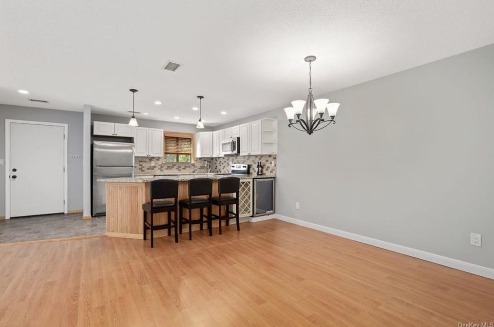 28 Overlook, Yorktown Hgts, NY 10598