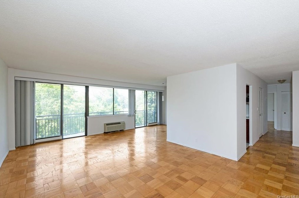 15 Stewart Pl Apt 7h, White Plains, NY