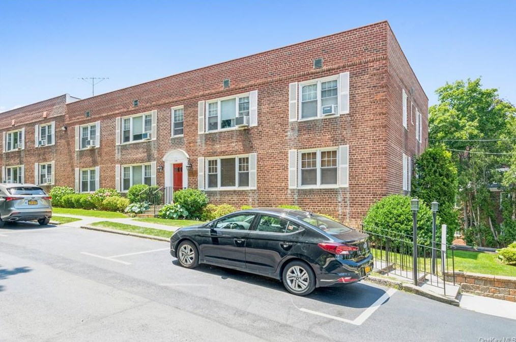 14 Soundview Ave #52, White Plains, NY 10606