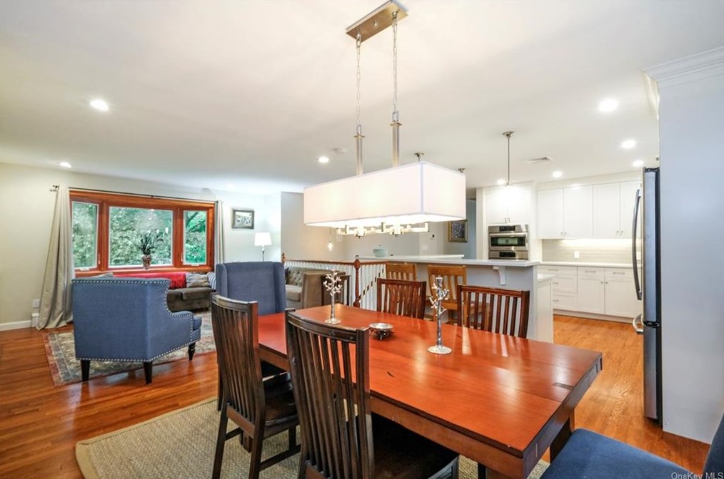 74 Allison Rd, Katonah NY  10536-3428 exterior