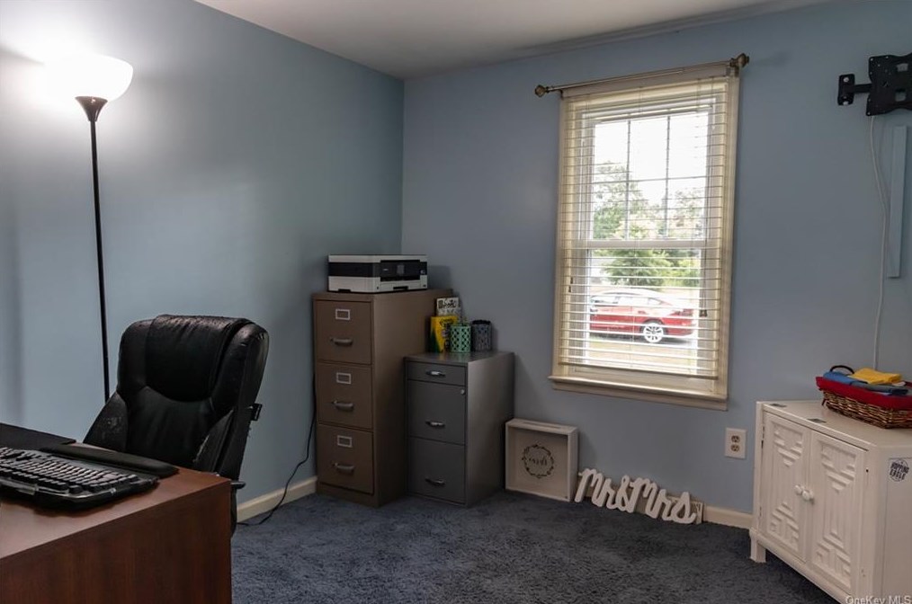 27 Hickory Ave, Port Jervis NY  12771-3727 exterior