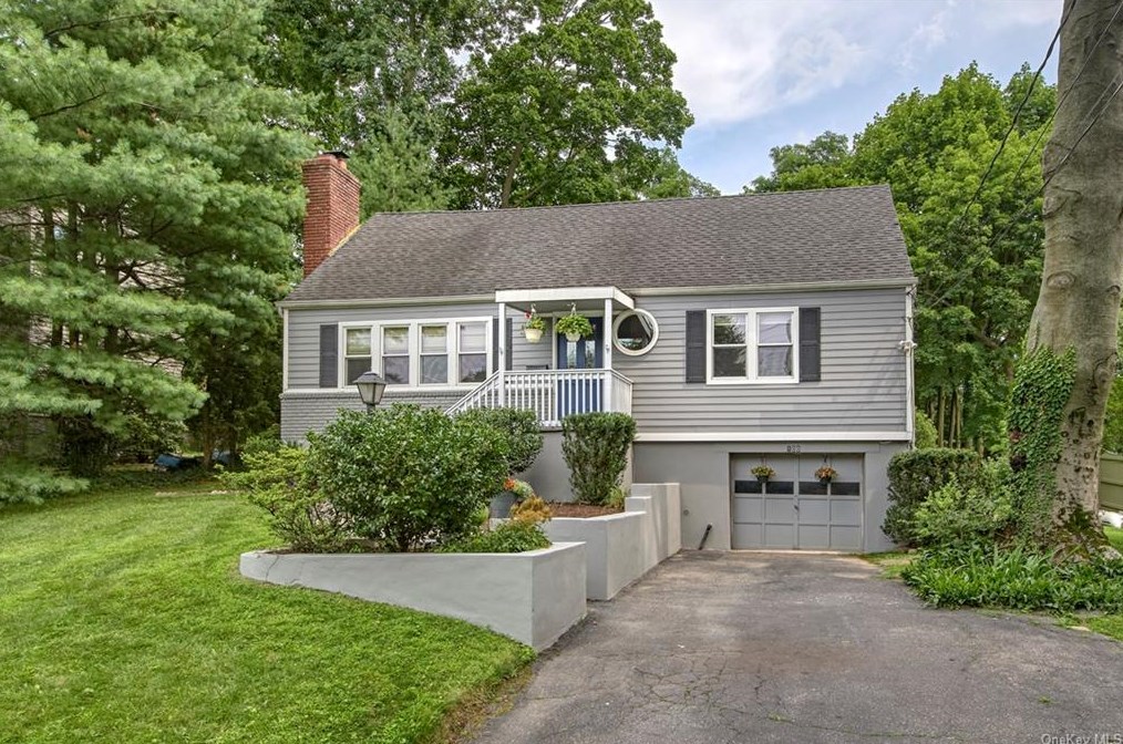 100 Greyrock Rd S, Rye Brook, NY 10573