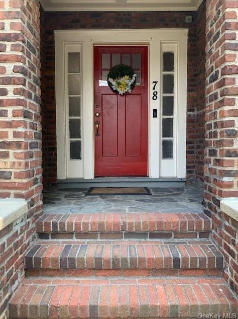 78 1st St #4, Yonkers, NY 10704