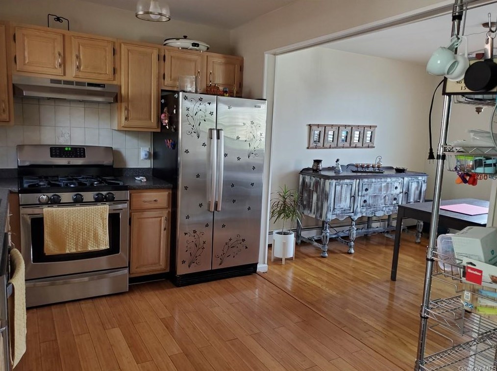 3085 Coddington Ave, Bronx, NY 10461