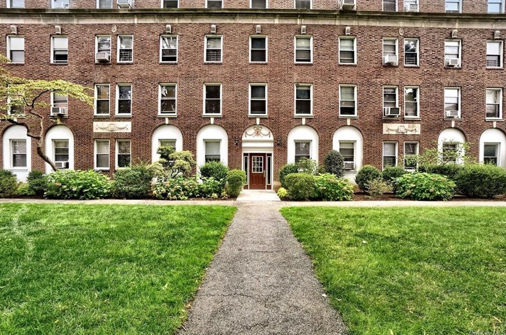 445 Gramatan Ave #fa2, Mount Vernon, NY 10552