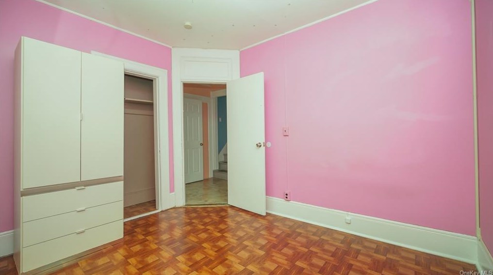 61 Poningo St, Rye Brook NY  10573-4011 exterior