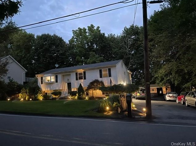 60 Cromwell Hill Rd, Monroe, NY 10950-1233