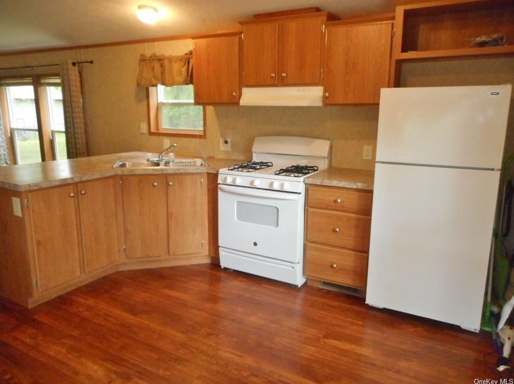 15 Carpenter Rd, Port Jervis, NY 12771-3703