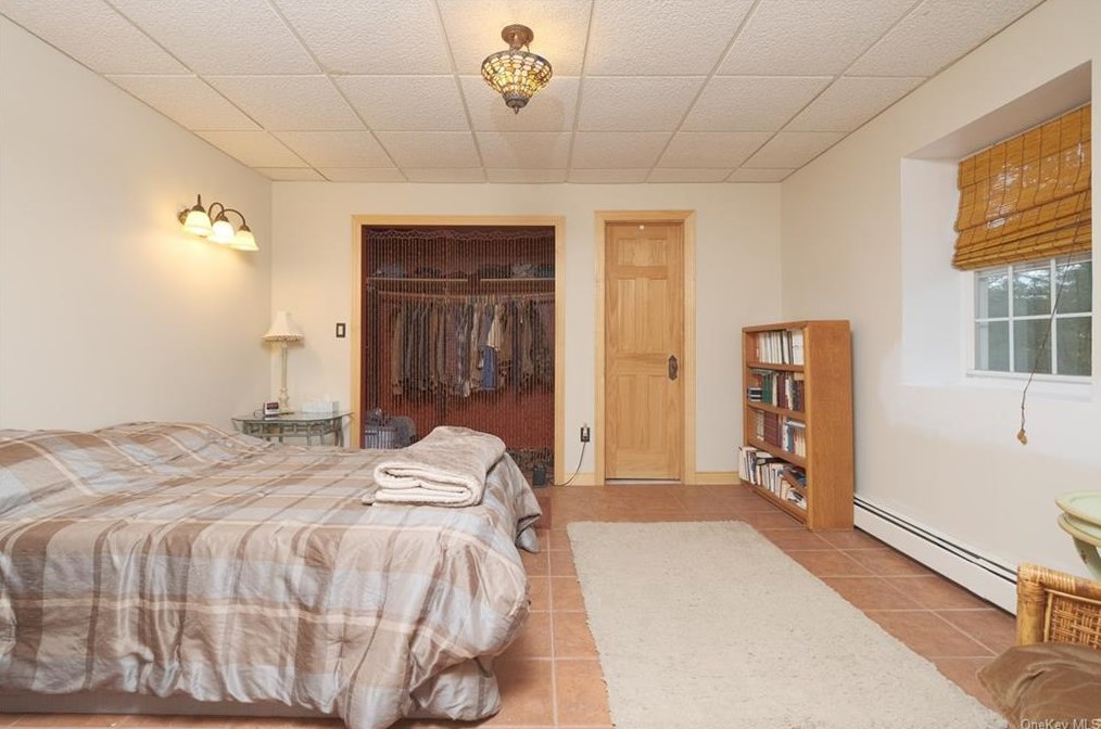 1634 Prospect Ter, Peekskill NY 10566-4833 exterior