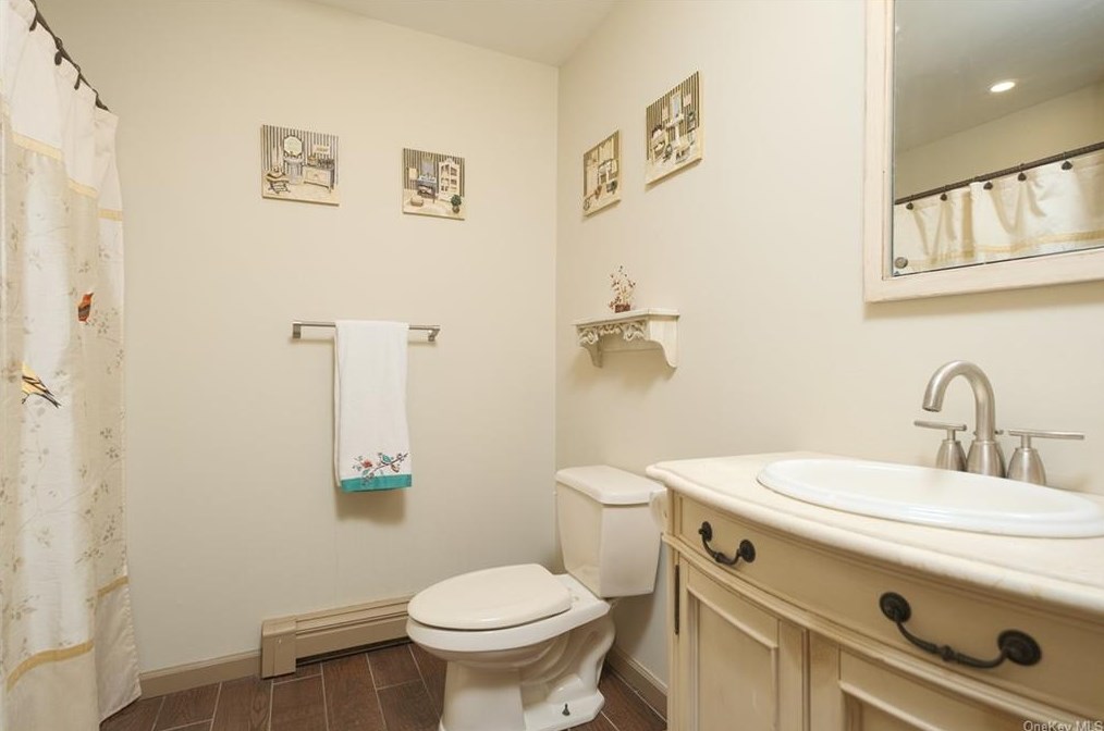 1634 Prospect Ter, Peekskill NY 10566-4833 exterior