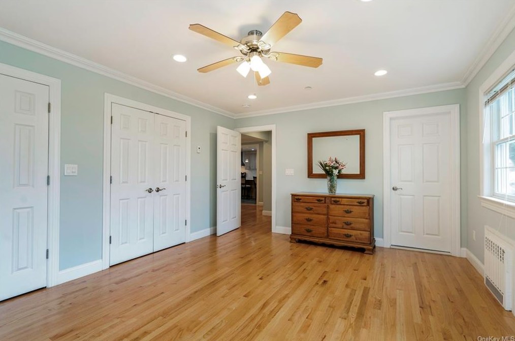 86 High St, Yonkers NY 10706-3934 exterior