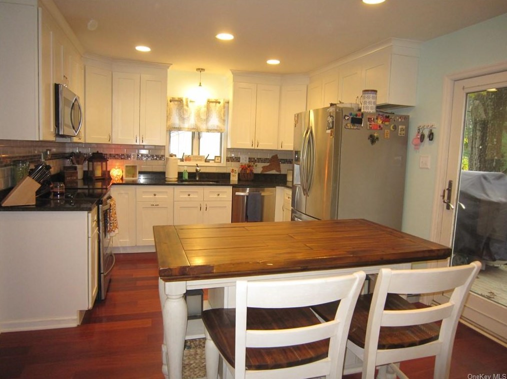 1755 Route 300, Newburgh NY  12550-8933 exterior