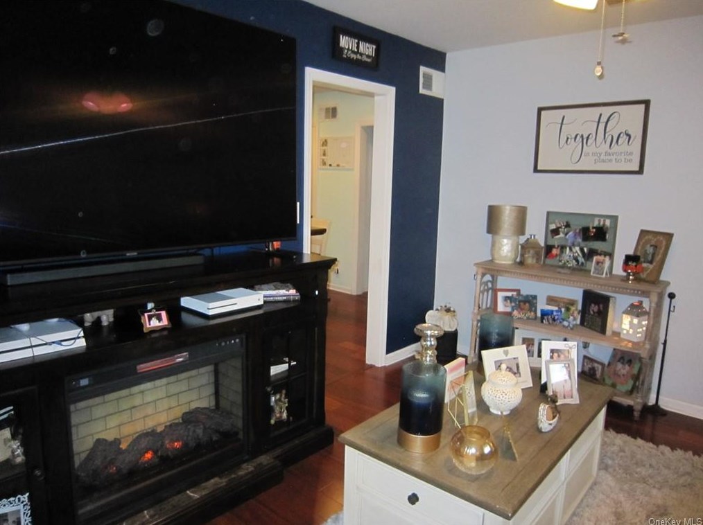 1755 Route 300, Newburgh NY  12550-8933 exterior